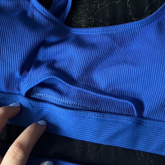 dark blue bikini - Picture 2 of 3